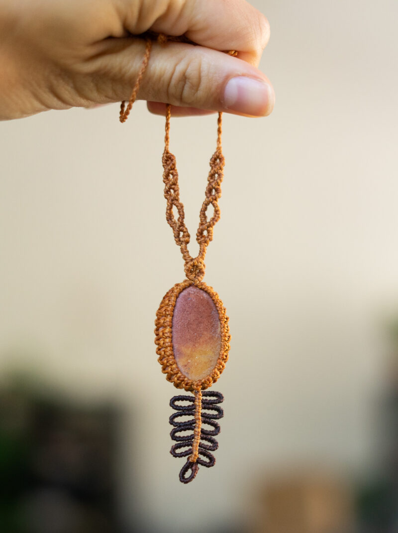 Náhrdelník Ombré list se španělským oblázkem