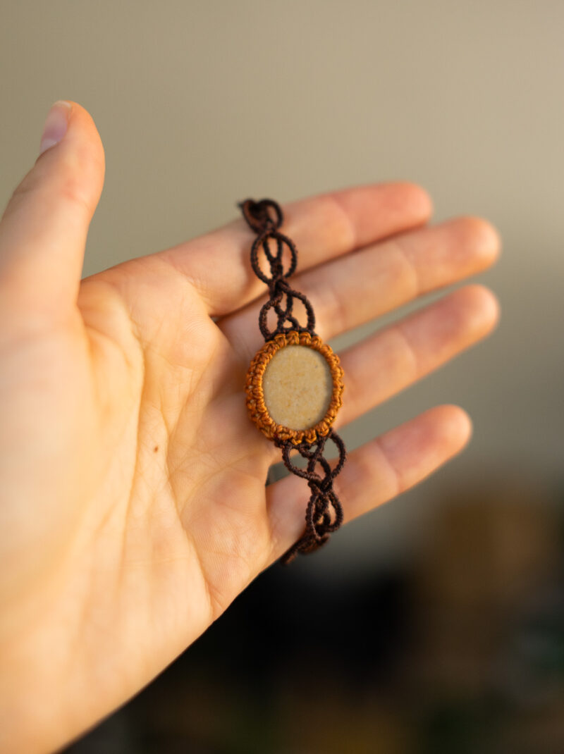 Náramek se španělským oblázkem